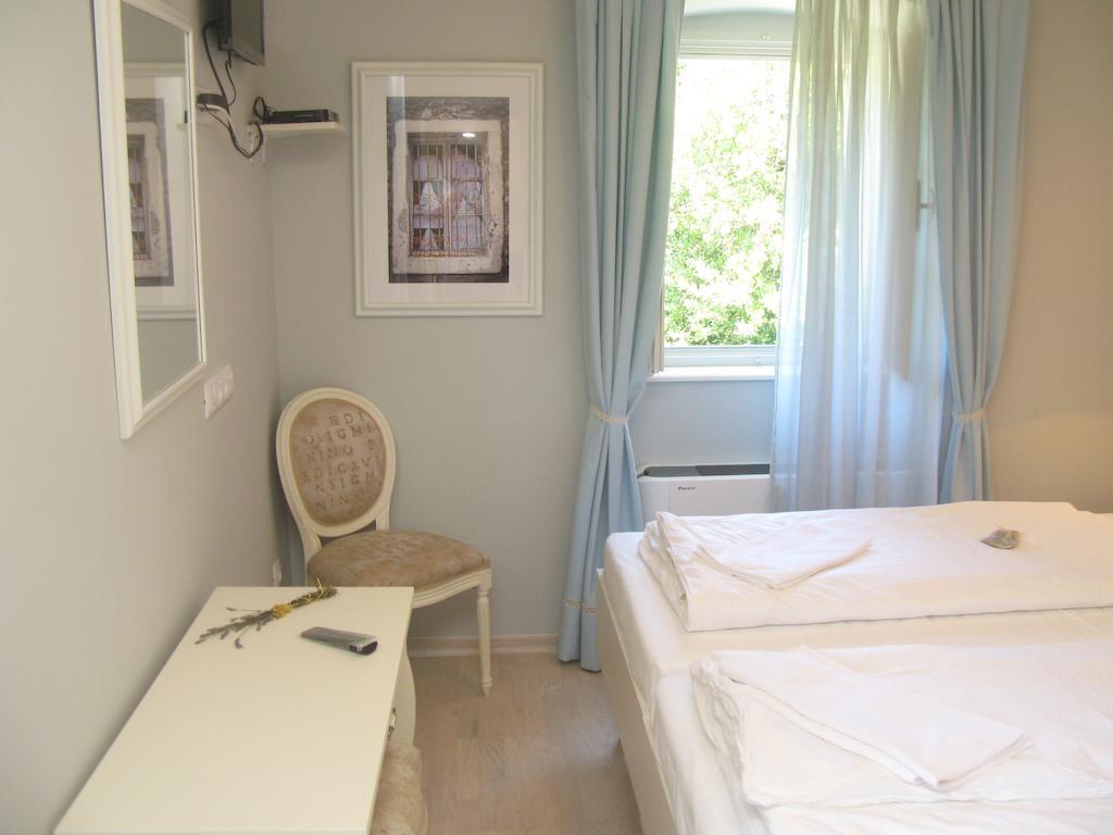 Hotel Villa Elisabeth - Veli Losinj Health Resort Veli Lošinj Quarto foto