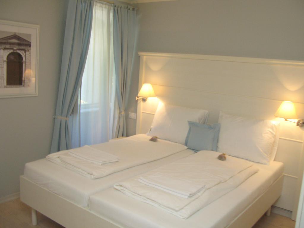 Hotel Villa Elisabeth - Veli Losinj Health Resort Veli Lošinj Quarto foto