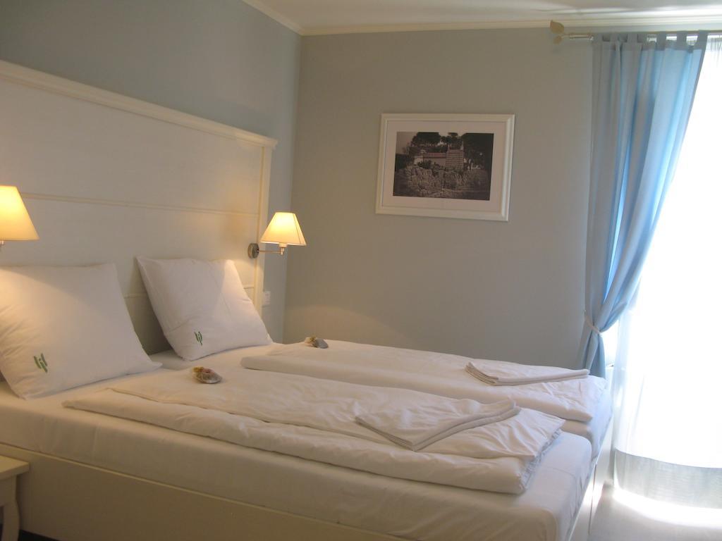 Hotel Villa Elisabeth - Veli Losinj Health Resort Veli Lošinj Quarto foto